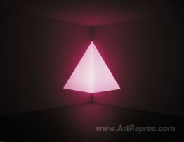 Raethro Pink (Corner Projection)