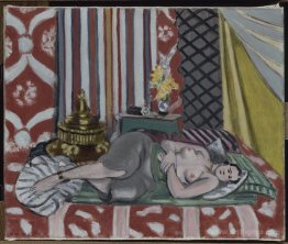 Odalisque in grey culottes