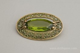 Brooch