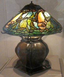 Table lamp