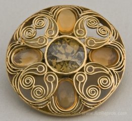 Brooch