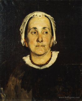 Portrait of lady wearing white cap