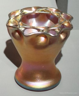 Tulip vase with devided mouth