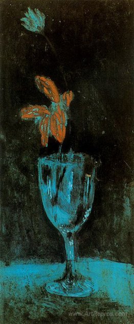 A blue vase