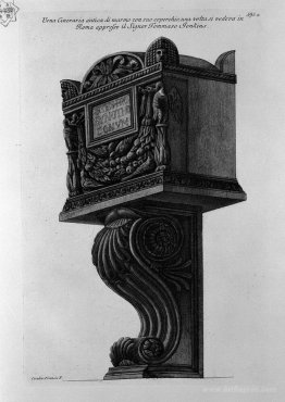 Urn of marble with its lid