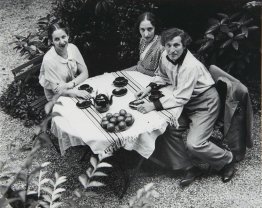 Chagall Family, Paris