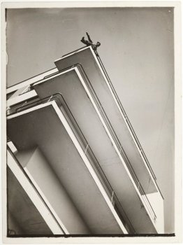 Xanti Schawinsky on a Bauhaus balcony