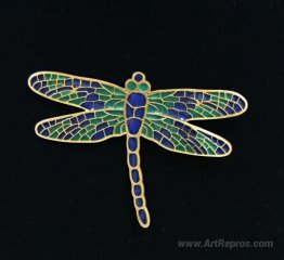 Dragonfly pin